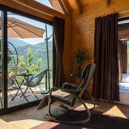 Woodpecker Ვუდფექერი Villa Batumi Exterior photo