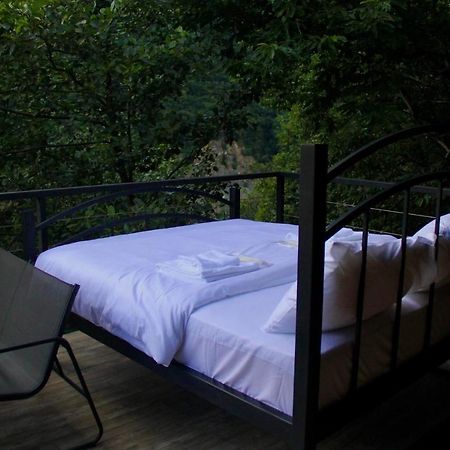 Woodpecker Ვუდფექერი Villa Batumi Exterior photo