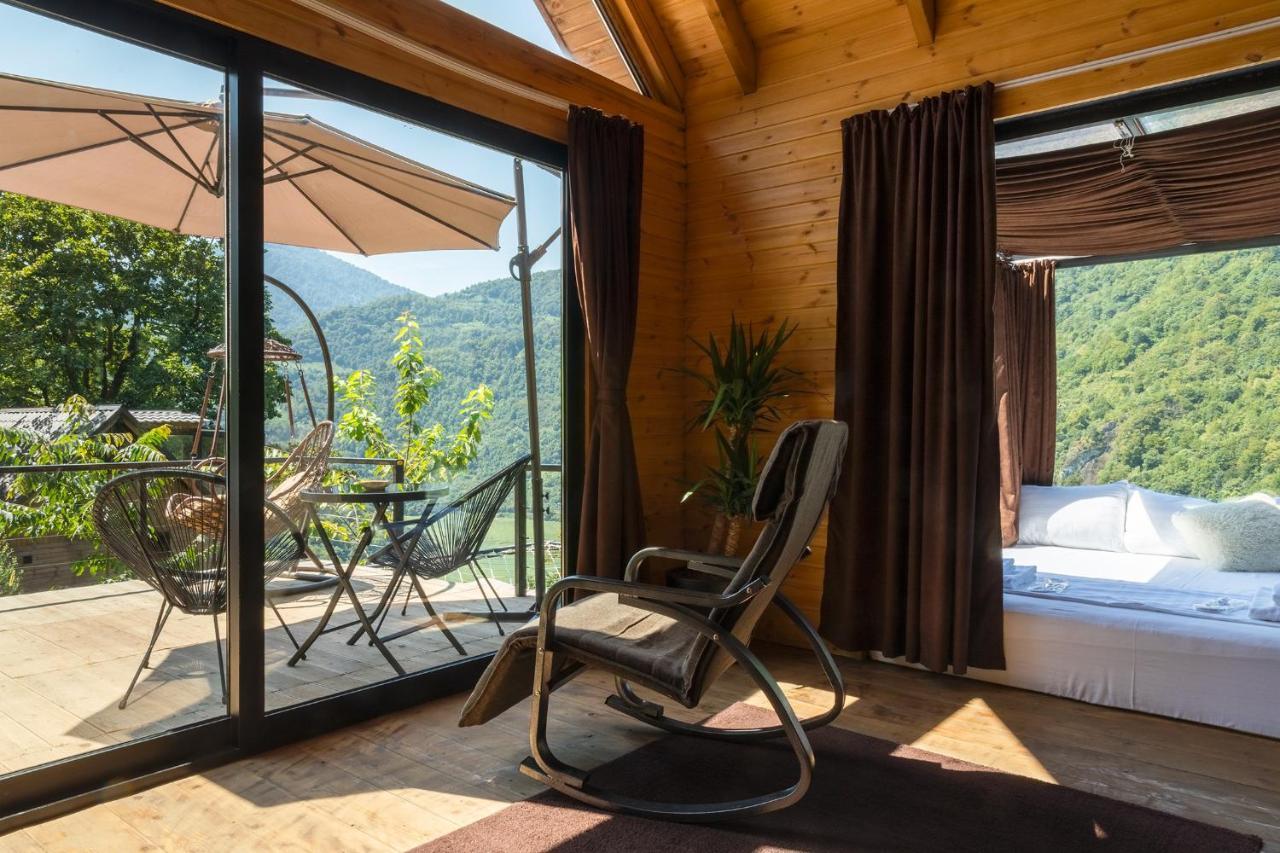 Woodpecker Ვუდფექერი Villa Batumi Exterior photo