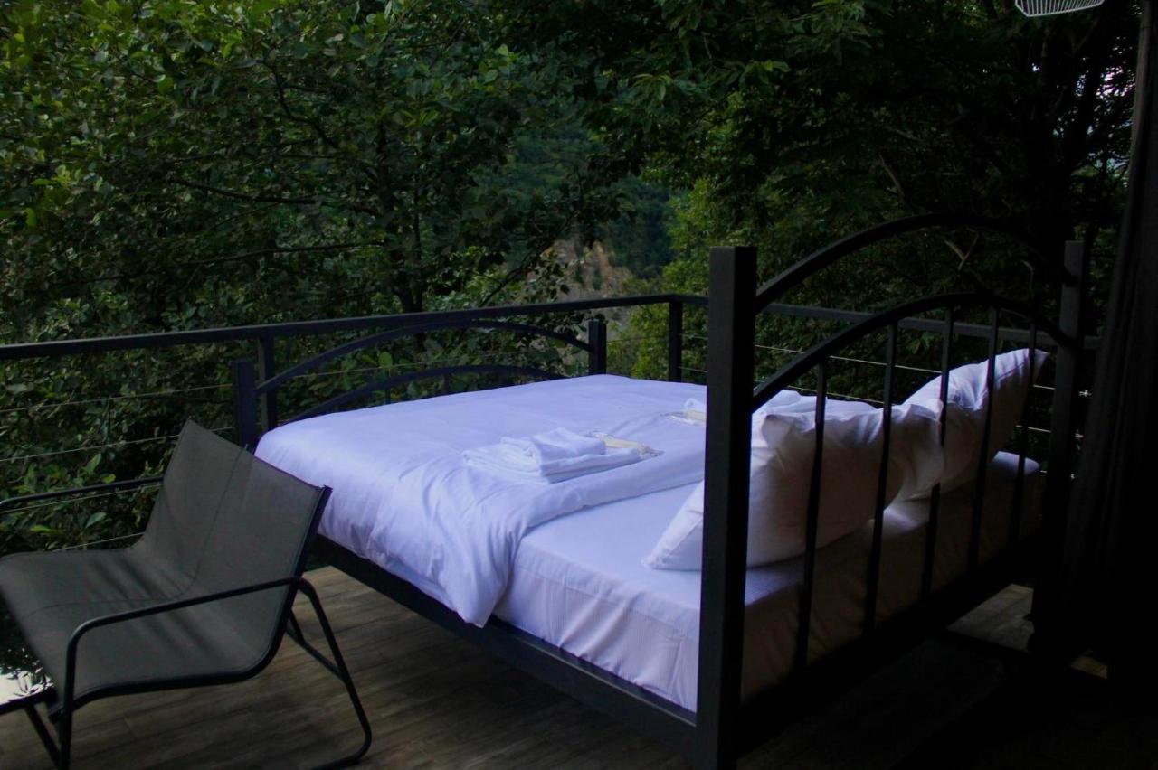 Woodpecker Ვუდფექერი Villa Batumi Exterior photo